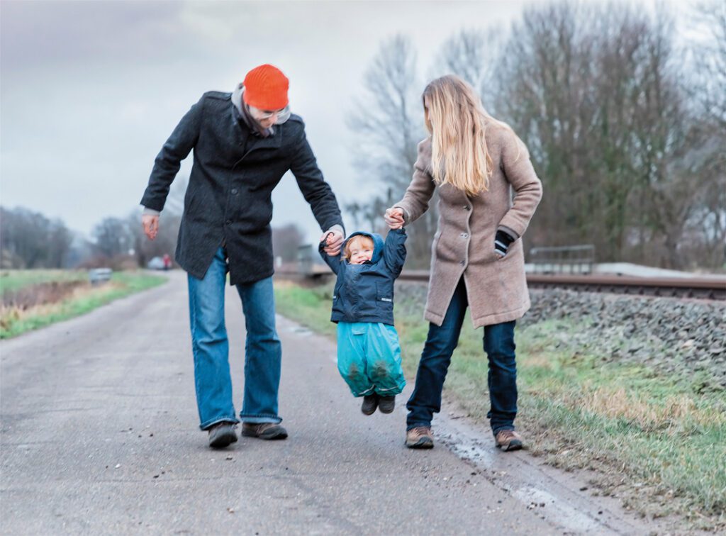 Mutter Vater Kind DeutscheKinderhospizdienste Mutter Vater Kind DeutscheKinderhospizdienste